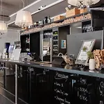 מלון Kaeenpesae