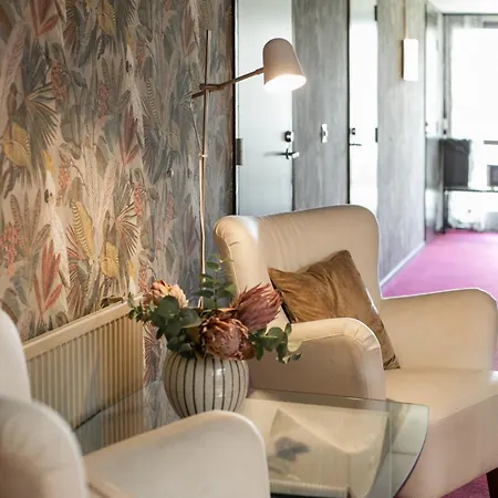 Kaeenpesae Hotel 3*
