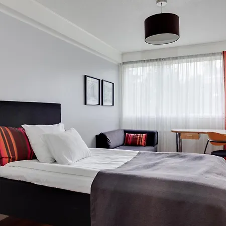 Hotel Kaeenpesae Ylivieska