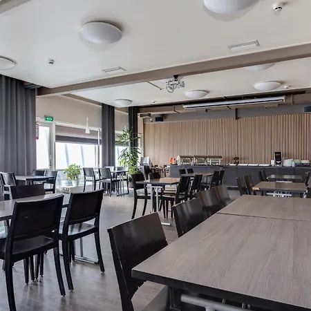 Kaeenpesae Hotel 3*